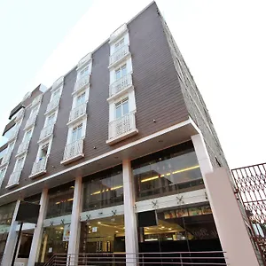 Oyo 6757 Moriz Boutique Hotel